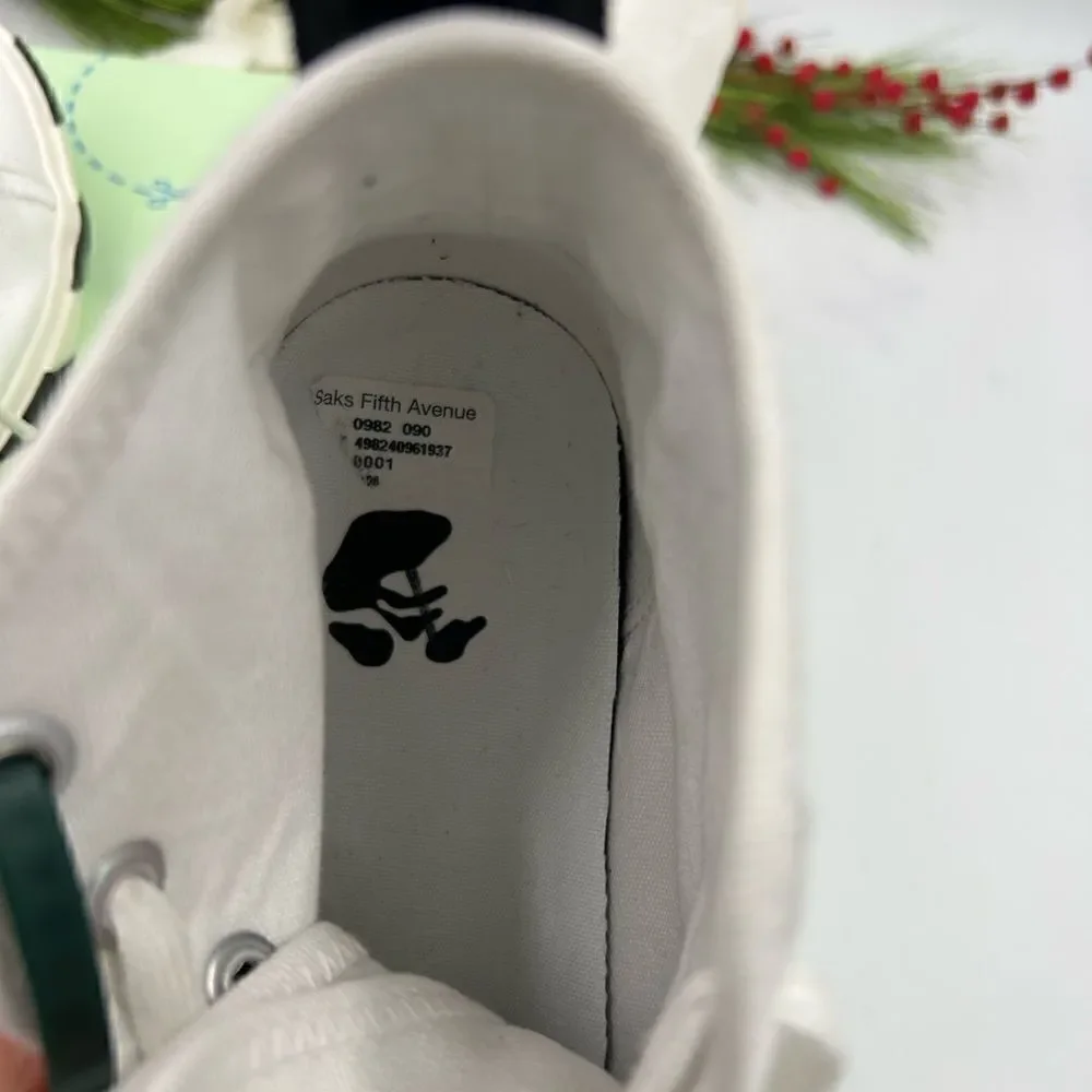Men’s off-white mid top vulcanize sneaker size 40